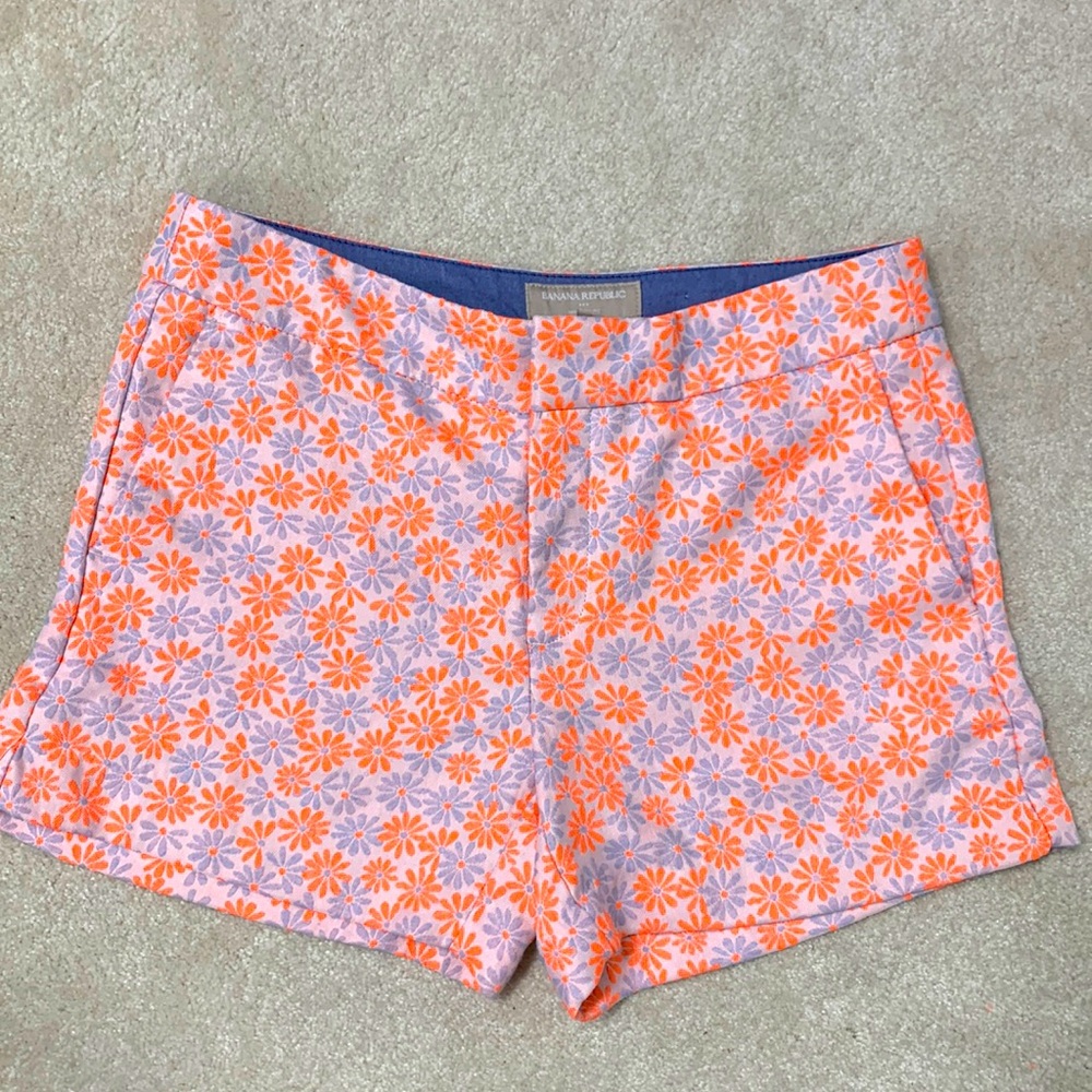 Banana Republic Hampton fit shorts